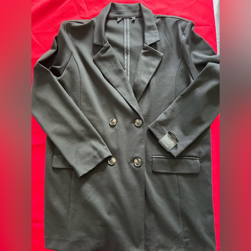 New w/o tags. Elegant Black Blazer. - Picture 2 of 5